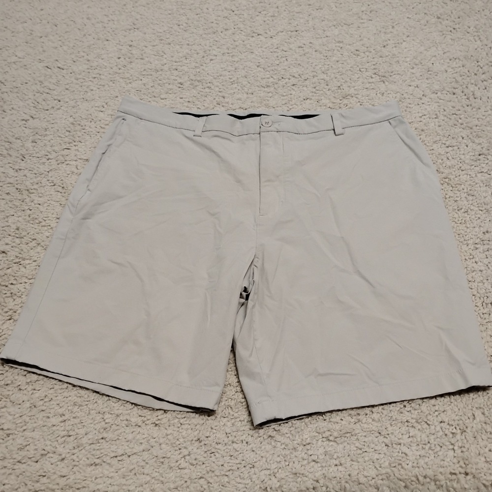 Vineyard Vines Shorts Mens 40 Beige OTG On The Go Chino Golf Performance 9"